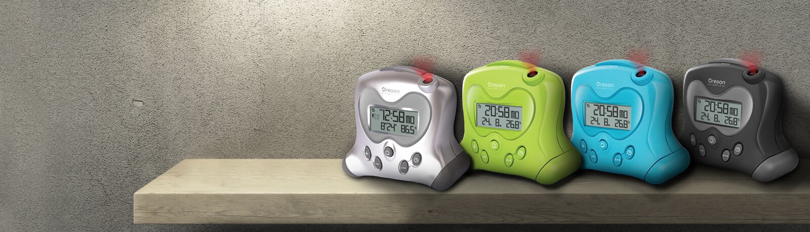Self-Setting Projection Clock RM313
