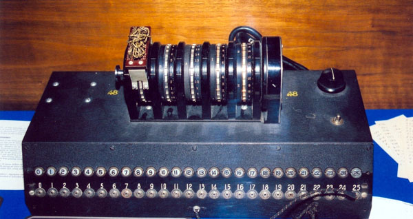 bombe_checker_m9.jpg