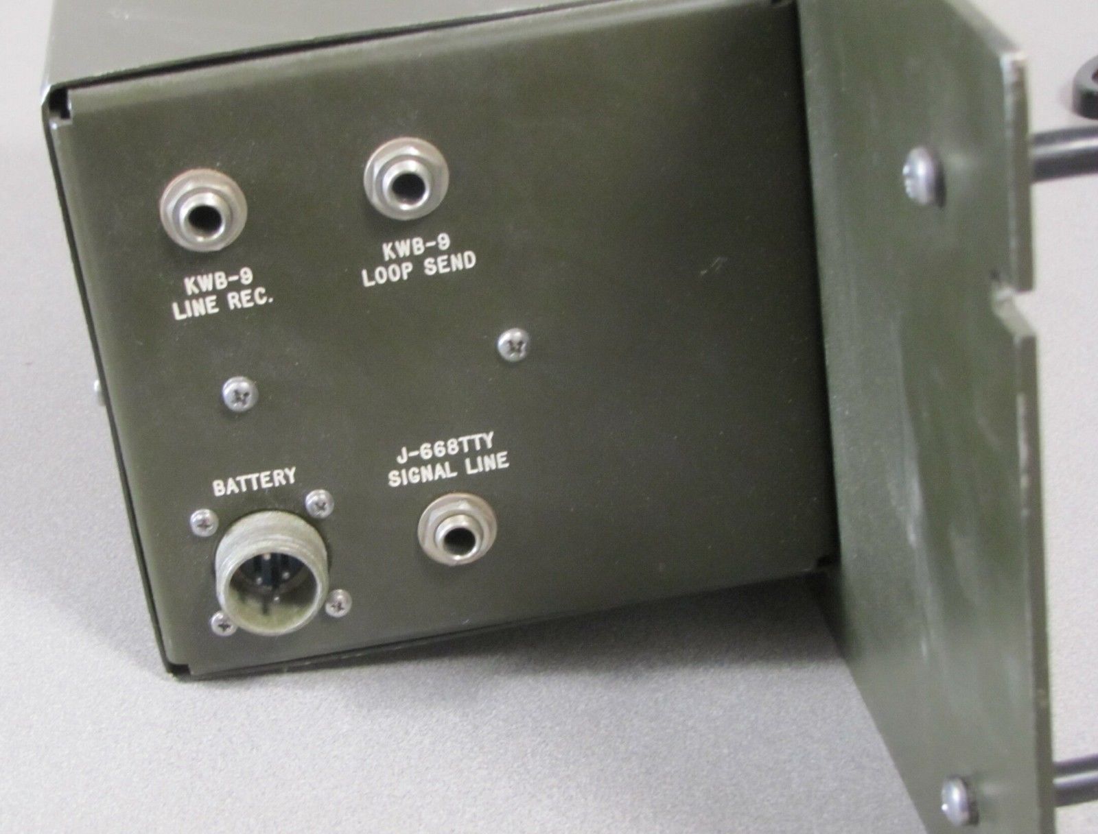 kw9_j1195_03.jpg
