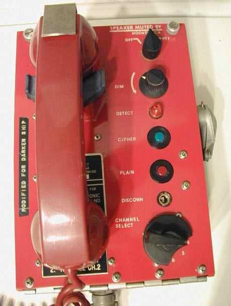 red_phone02.jpg