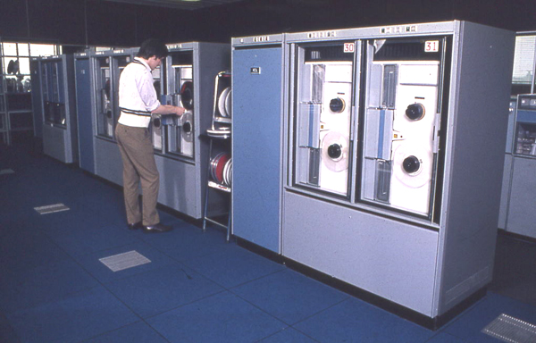 1906A Tape Decks