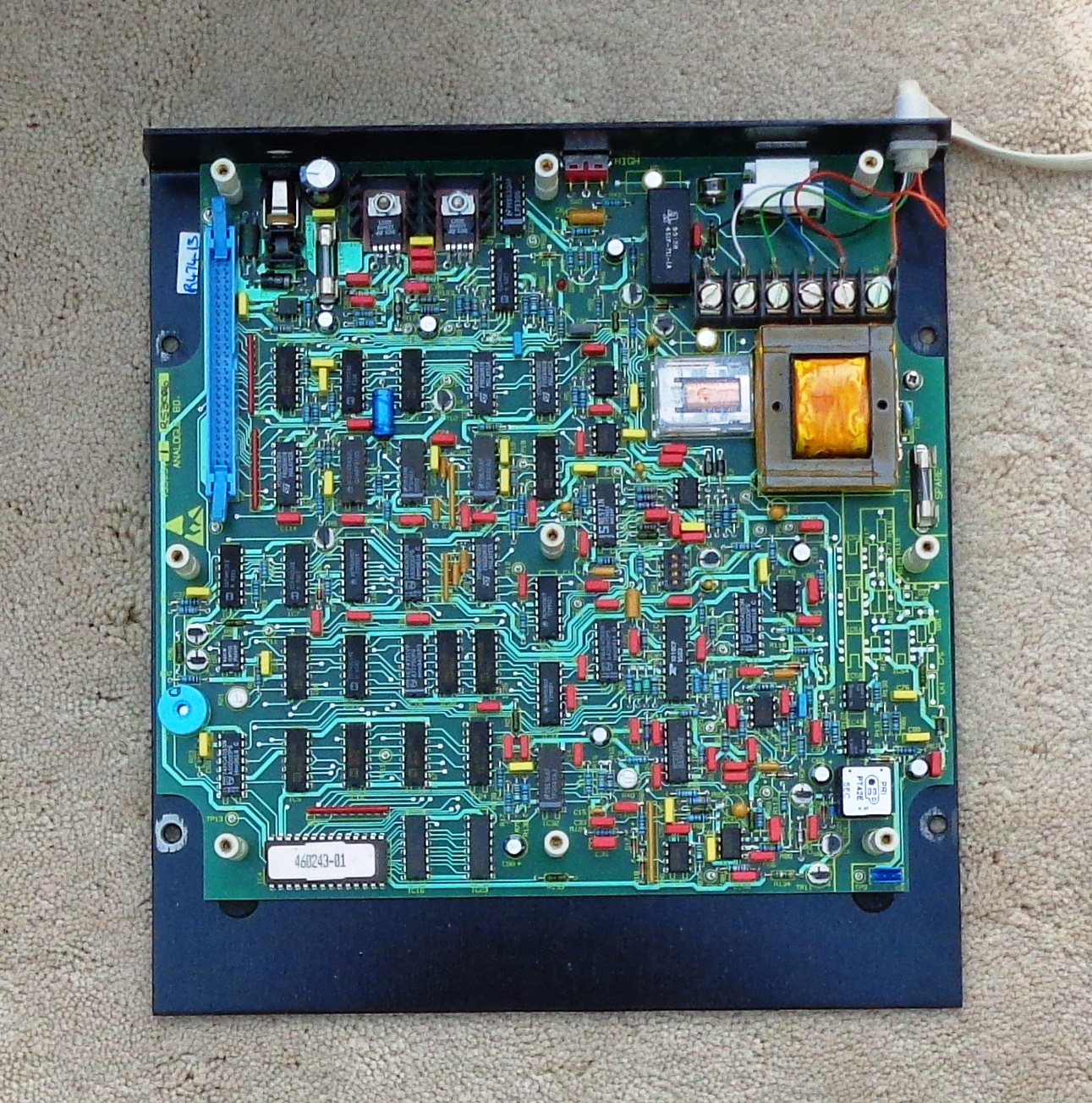 MA4471_03.jpg