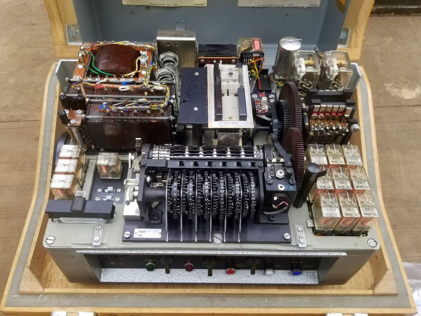 c55_02.jpg