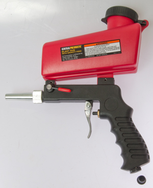 Harbor
                  Freight 95793 Gravity Feed Blast Gun
