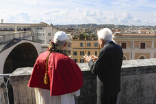 Papa Leão XIV visita Sergio Mattarella