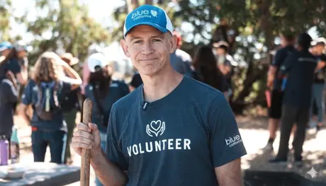 Blue Shield of California employee volunteers