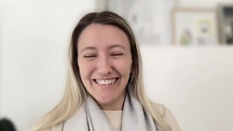 A yōjō member on a coaching session video call