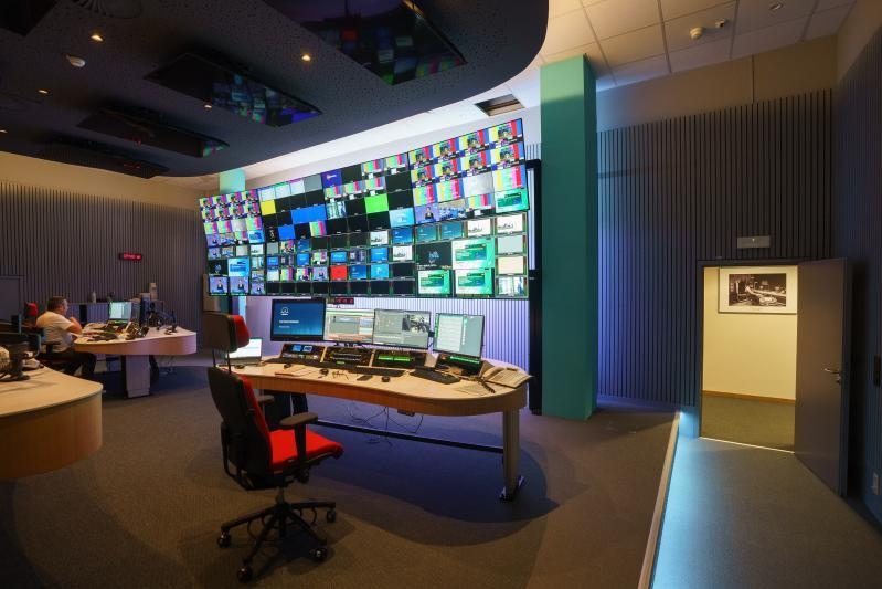 Views of the MCR (Master Control Room), of the TV studios of the EC in the Berlaymont Building