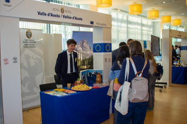 Stand en la Jornada de Puertas Abiertas del CDR