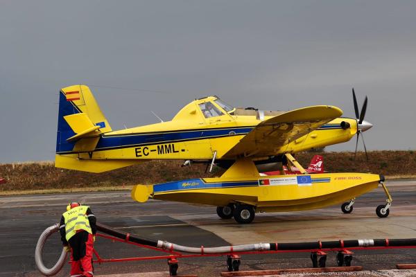 Firefighting plane