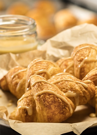Cheddar's Honey Butter Croissants.