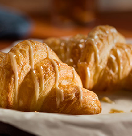 Close up of Cheddar's Honey Butter Croissants.