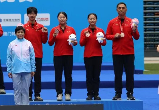 陕西女子射箭队首夺全运会女团铜牌