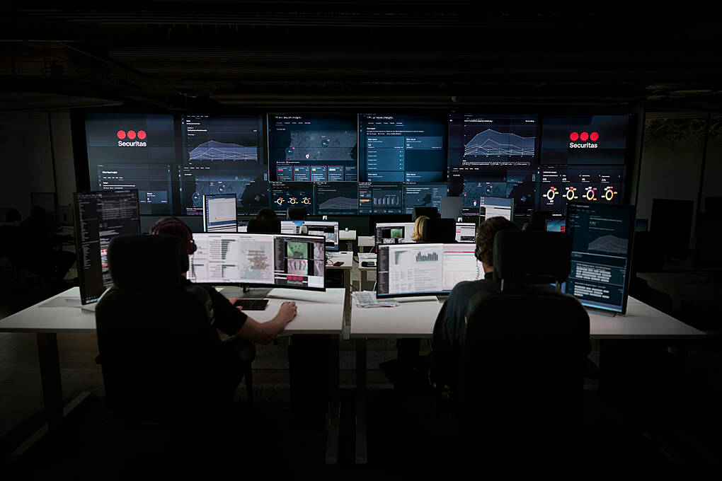 Securitas Guards in Control Room