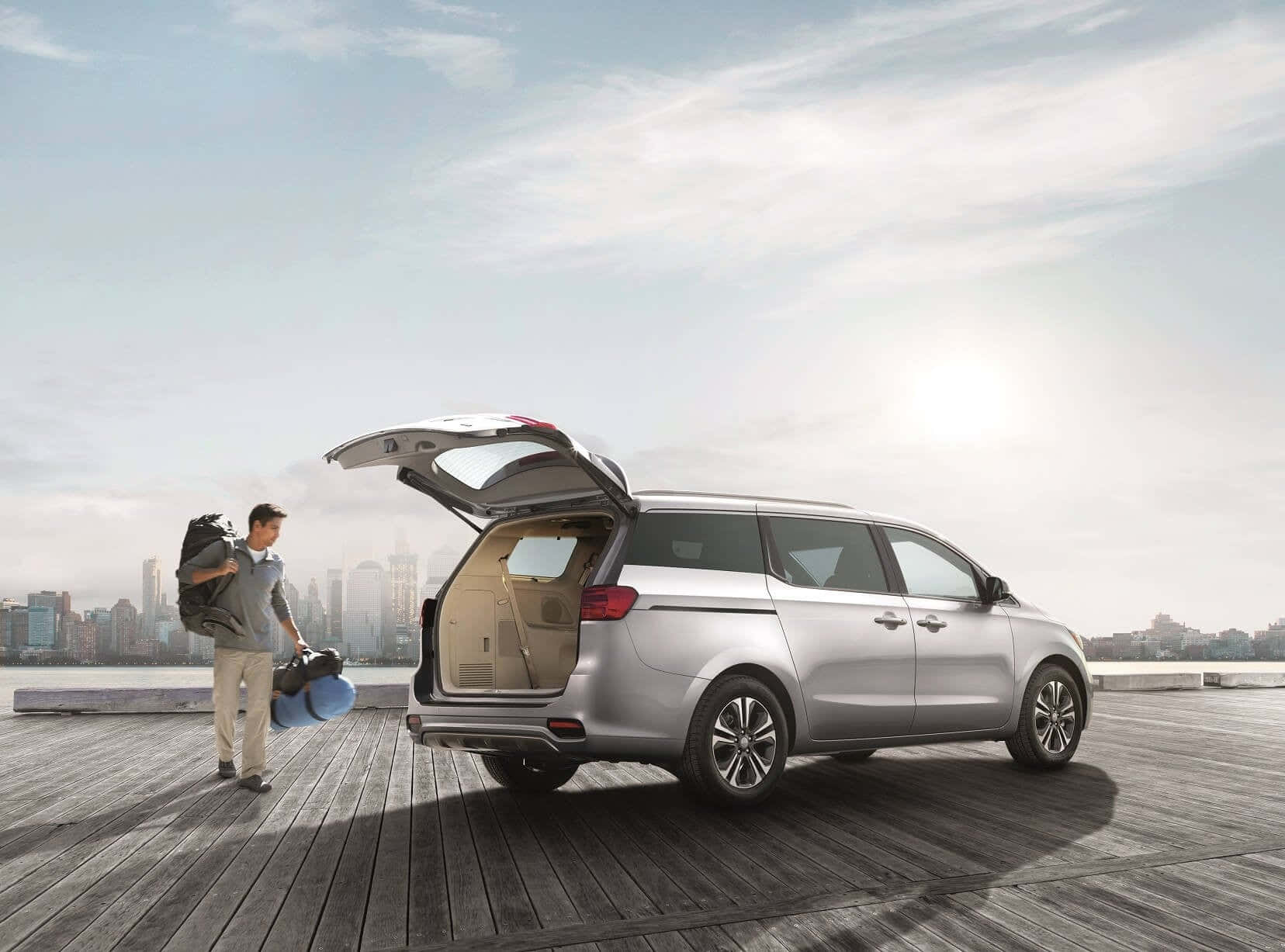 Kia Sedona På Veien Bakgrunnsbildet