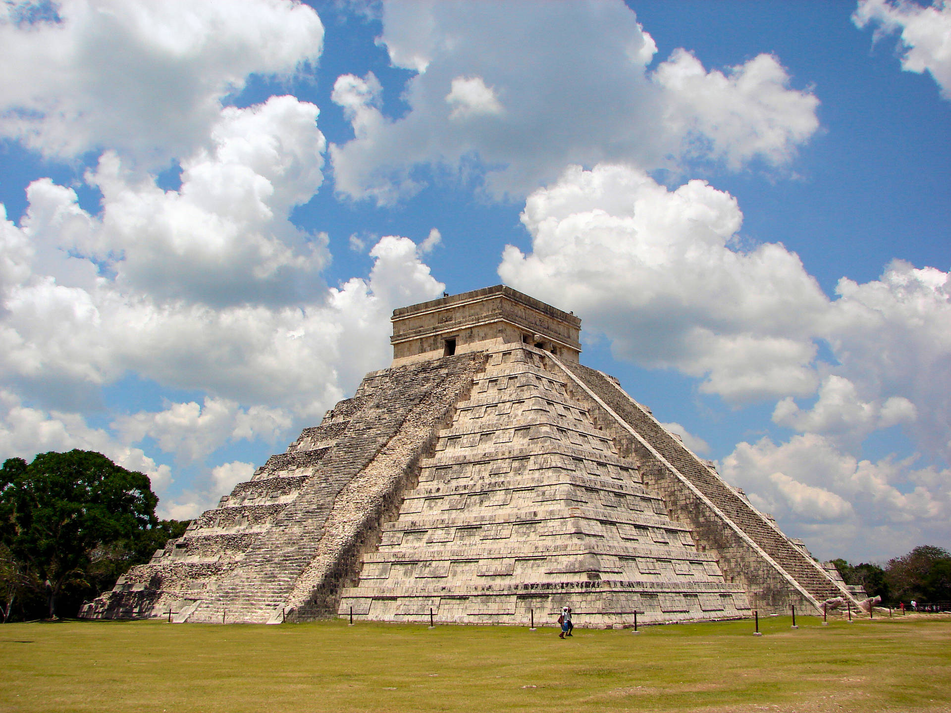 Díasoleado En Chichén Itzá. Fondo de pantalla