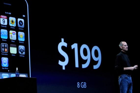 SAN FRANCISCO - JUNE 09: Apple CEO Steve Jobs announces the new iPhone 3G as he delivers the keynote address at the Apple Worldwide Web Developers Conference June 9, 2008 in San Francisco, California. Jobs kicked off the 2008 WWDC conference with a keynote where he announced an upgraded version of the popular iPhone called the iPhone 3G. (Photo by Justin Sullivan/Getty Images)