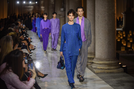 Hollywood a Brera per l'ultima sfilata di Armani