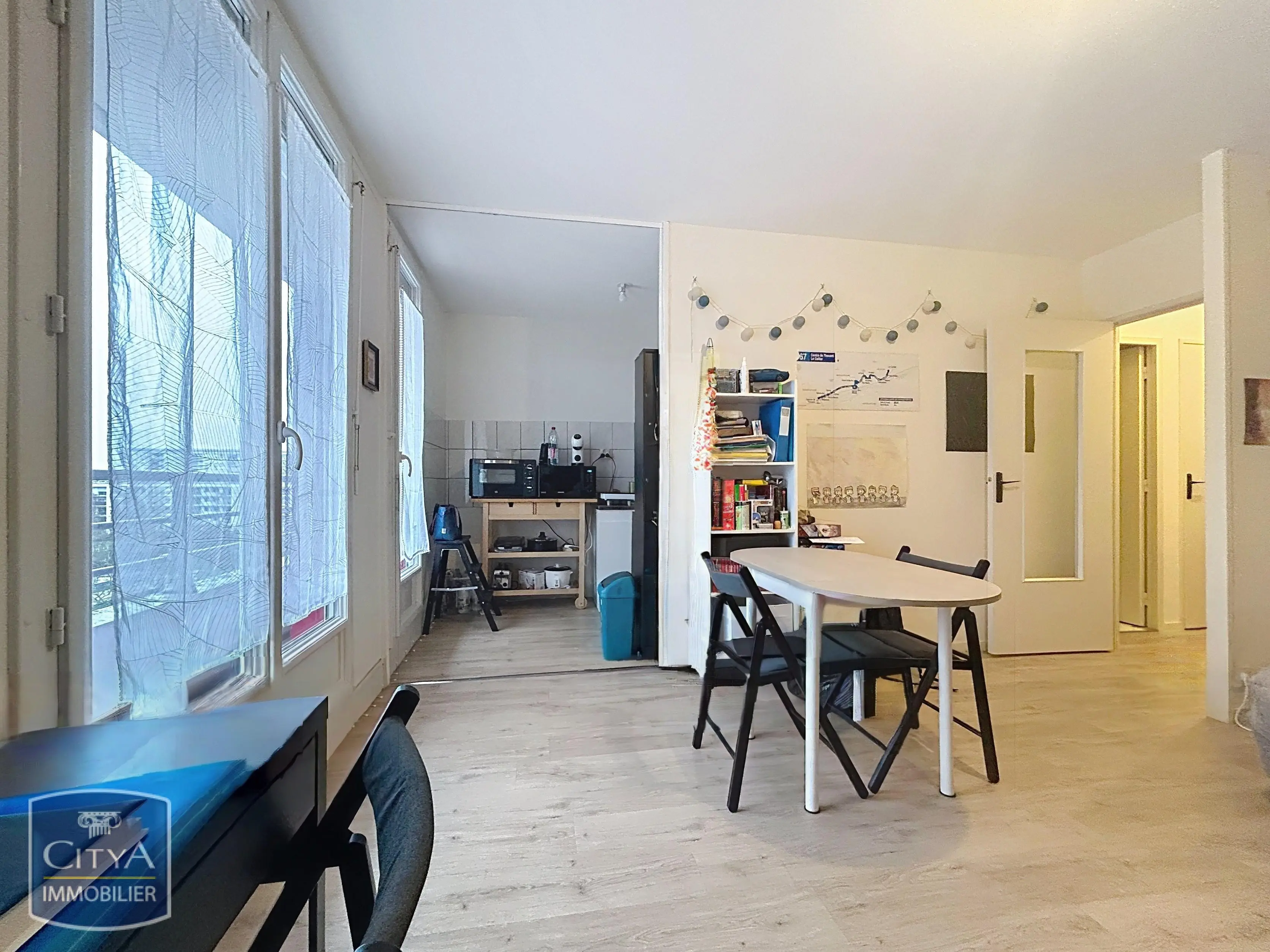Photo 1 Appartement 1 pièce 31.94m²