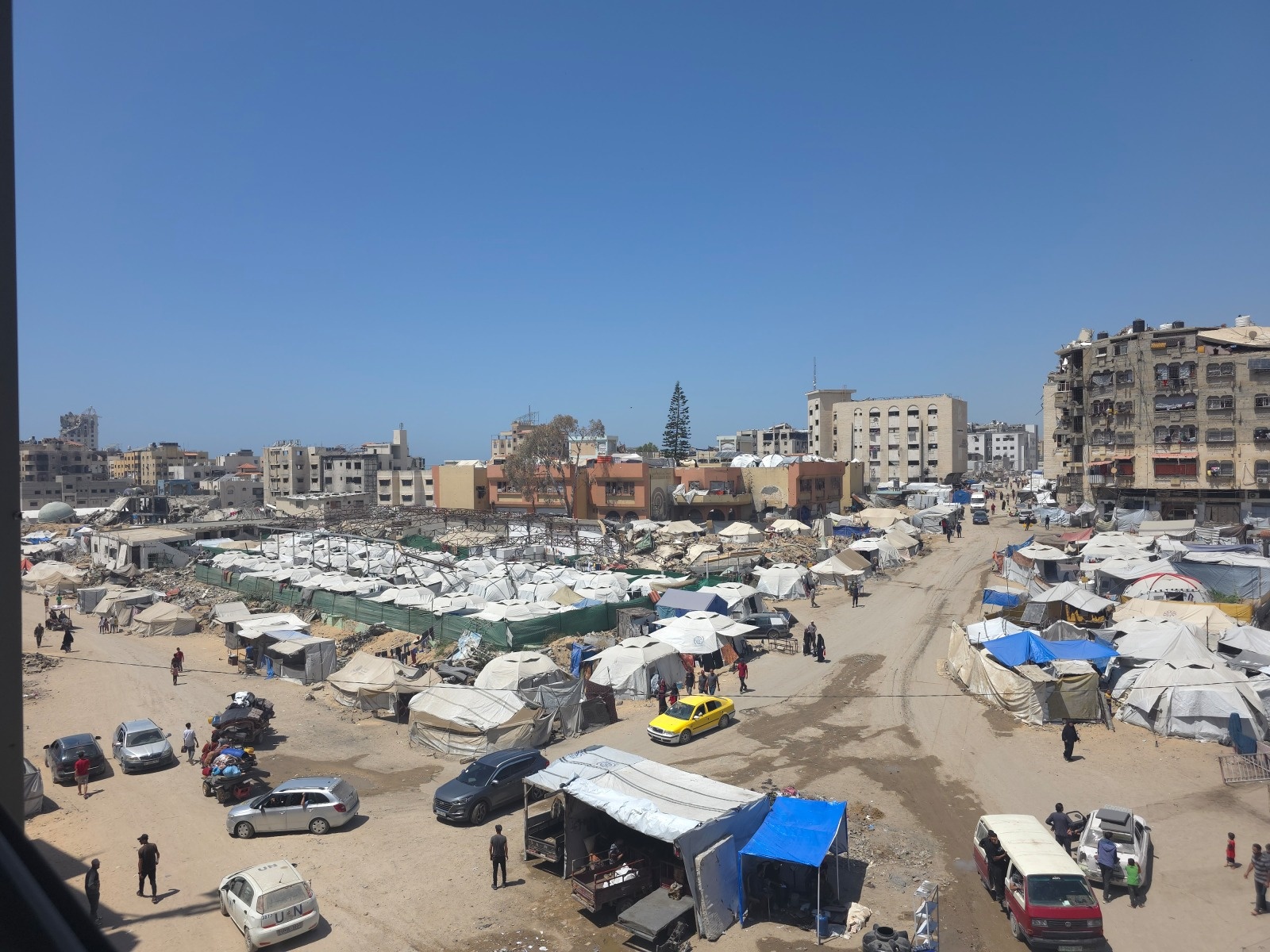 Journée internationale des réfugiés : 120 conflits, 120 millions de personnes déplacées - alors que le financement de l'aide s'effondre 