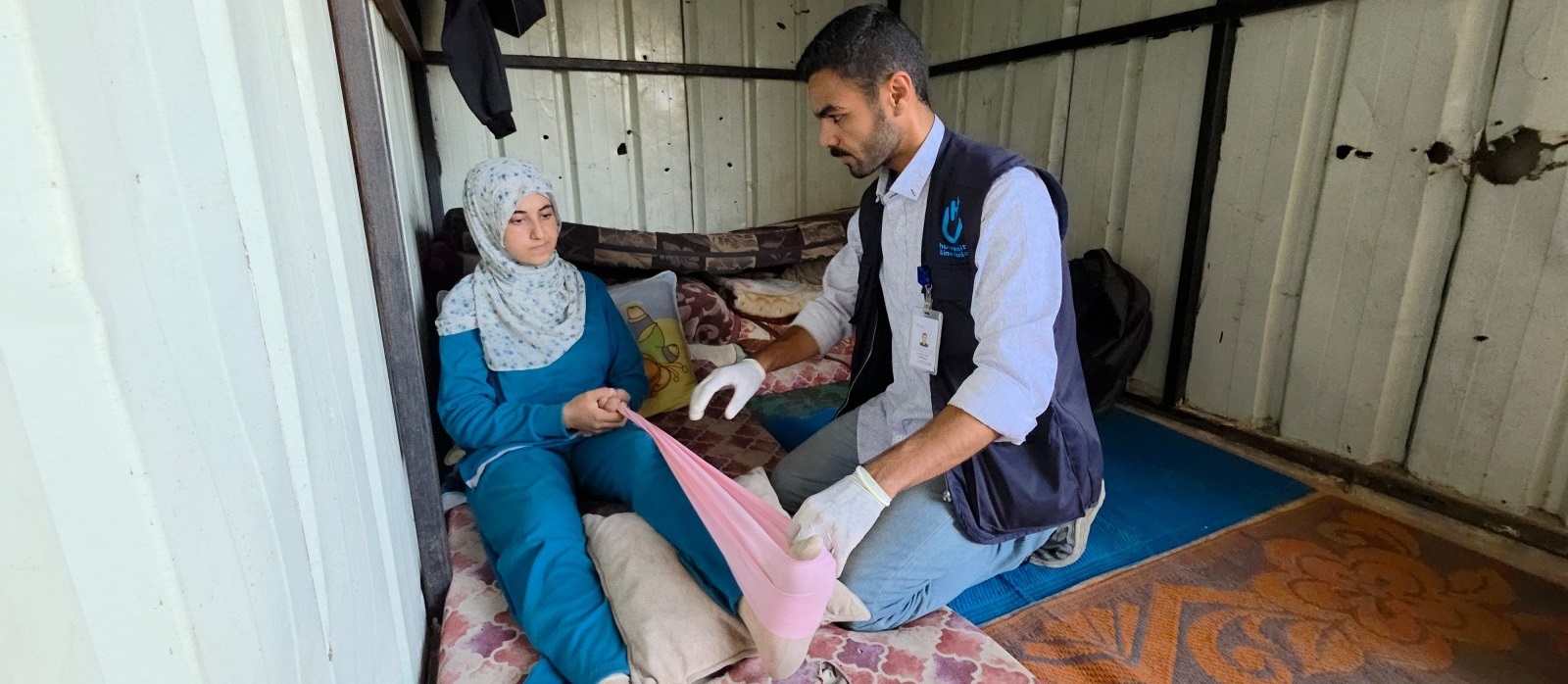 Omnia during a rehabilitation session.