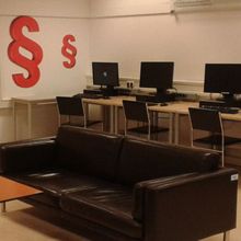 Bibliothek Juridicum, Erdgeschoß