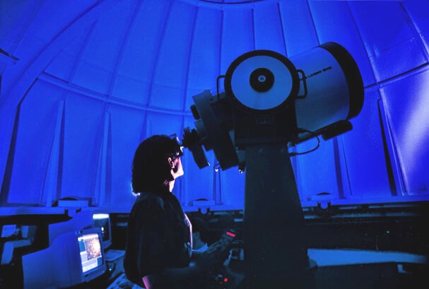 Nature Index Annual Tables 2021: Country comparisons in a difficult year