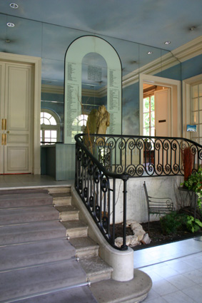 Hall Hôtel de Massa Hall