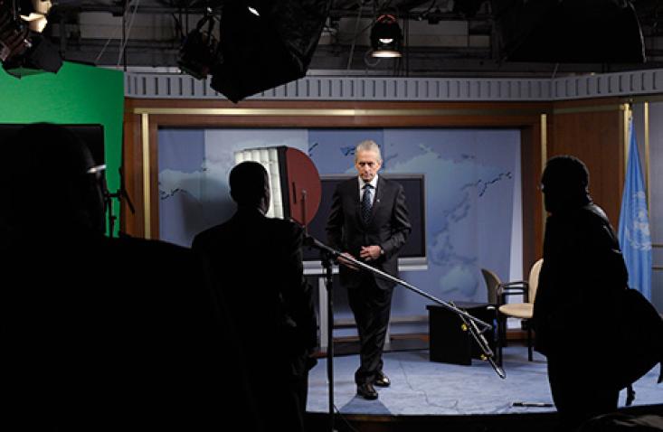 Michael Douglas recording a message of solidarity with the people of Japan in the wake of the massive earthquake and tsunami that hit the country in March 2011. UN Photo/Evan Schneider