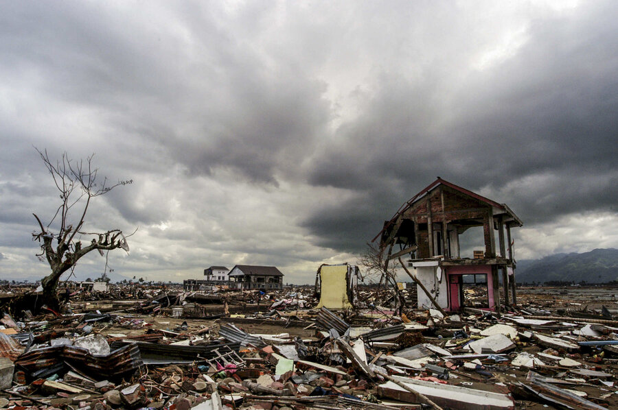 Devastation and debris in Banda Aceh after 2004 tsunami 