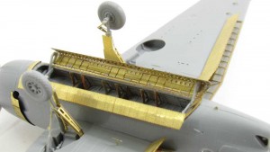 MDZ72074 Grumman TBM-3 Avenger (Hobby Boss) бомбоотсек Grumman TBM-3 Avenger (Hobby Boss) bomb bay (attach3 93377)