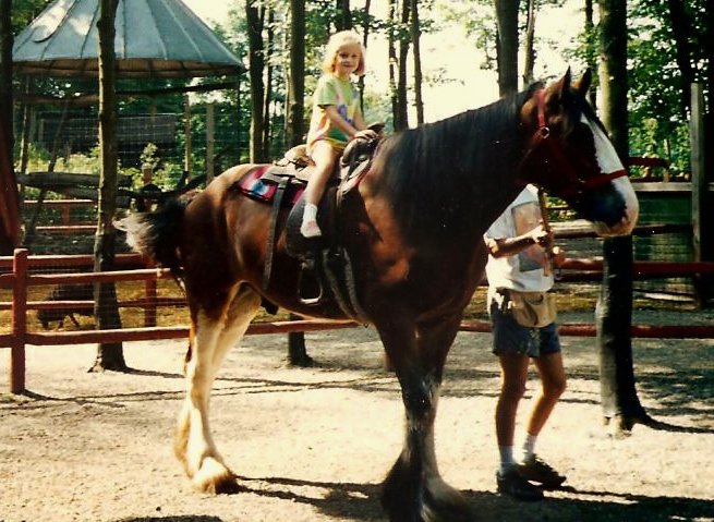 197037_10150120248177427_3147898_n