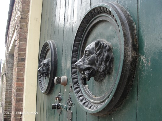 Powis Grove 8