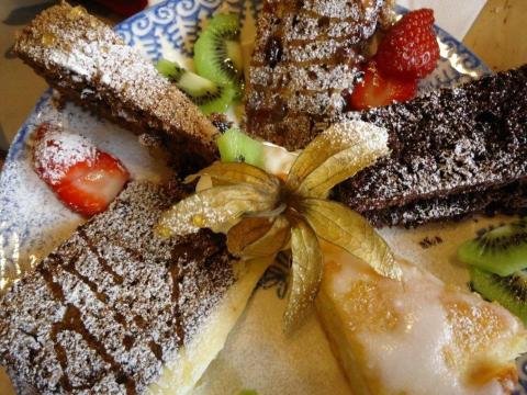 cake selection
