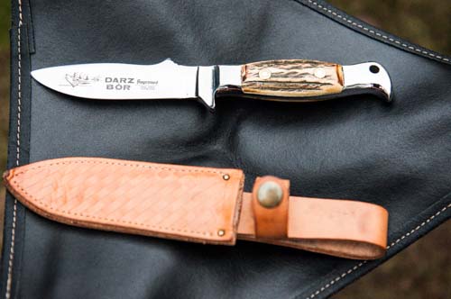 Dads current knife. Classic case of form over function.