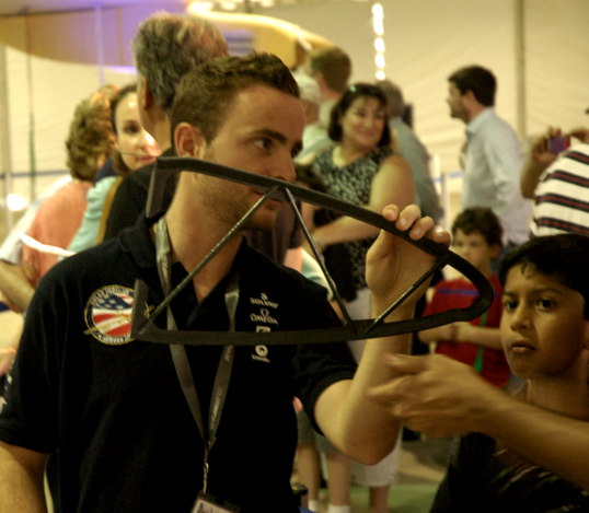 Demonstrating the construction techniques of the Solar Impulse