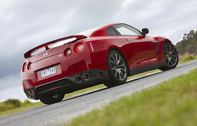 2012 Nissan GT-R 2012 Nissan GT-R