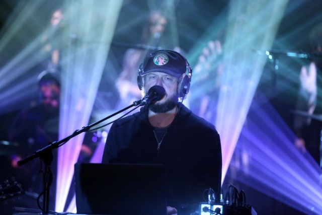 bon-iver-8-circle