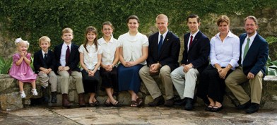 Vision Forum founder Doug Phillips and family Image