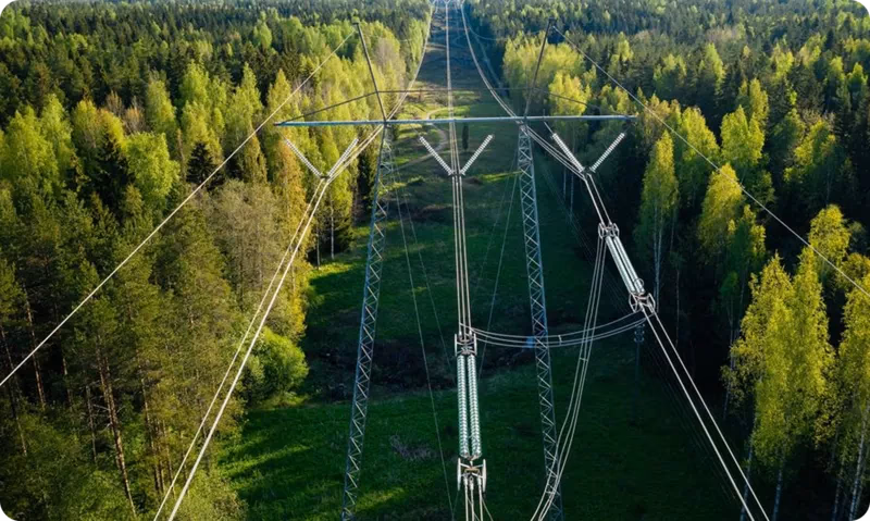 eSmart Systems halves power line inspection time with Ultralytics YOLO