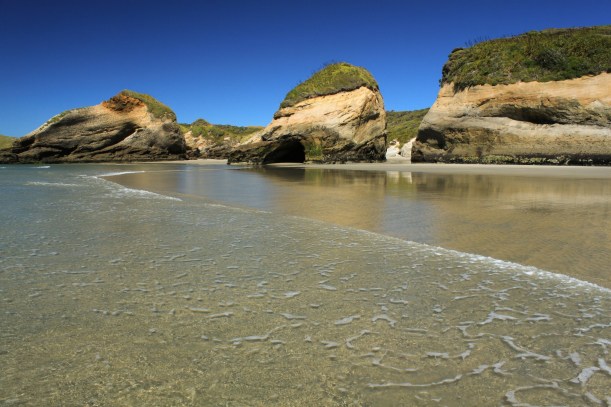 Wharariki Beach 2