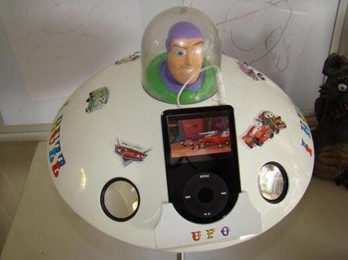 flying-saucer-small1
