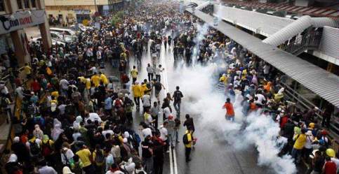 Image result for Nik Nazmi and Din Merican at Bersih 1.0
