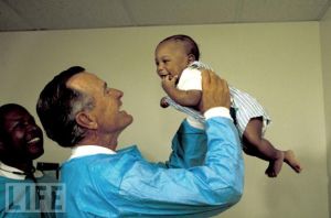 georgehwbush+baby2