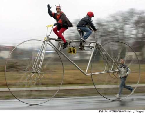 bike-huge http://thehomebased.com/?p=89