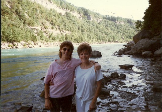 MeAndMom890001