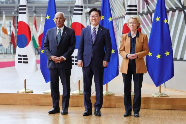 Participation of Ursula von der Leyen, President of the European Commission, in the EU-Republic of Korea Summit
