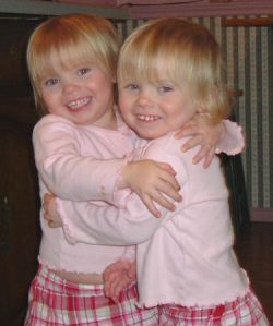 nicoleandjaqueline