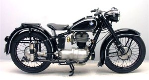 BMW R25