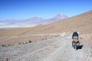 Aucanquilcha mining road